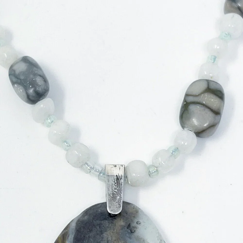 Artisan 925 Sterling Silver Banded Agate Stone Pendant Statement Necklace
